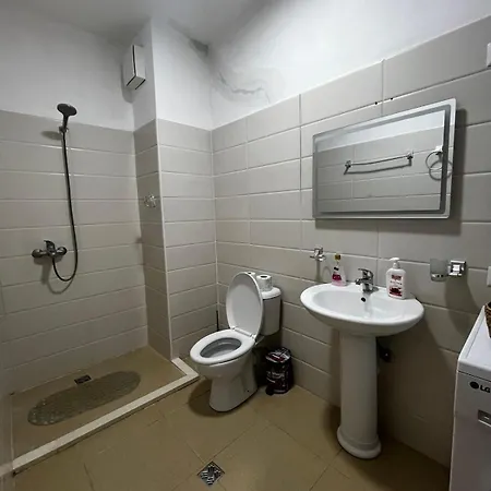 Sunflowers Апартаменты *