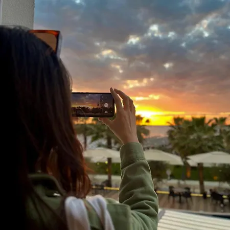 Sunflowers Lejlighed